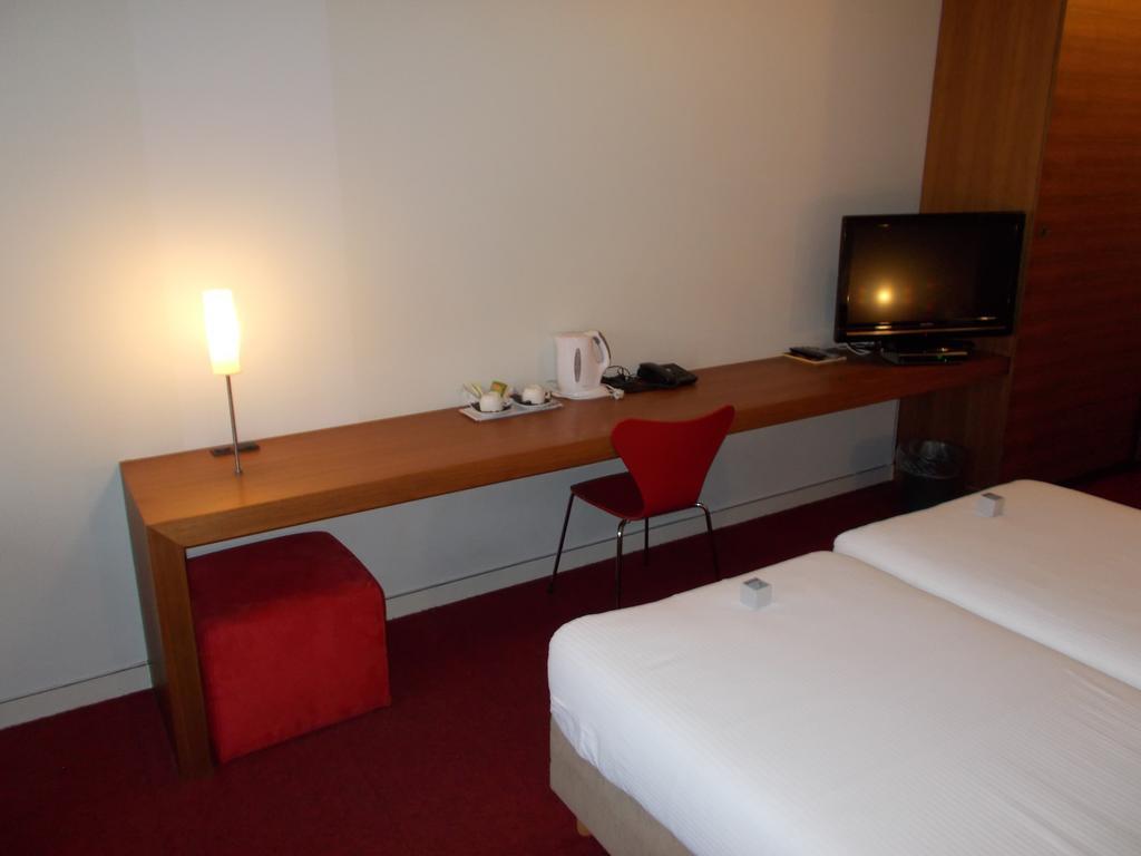 Hotel Corbie Lommel Room photo